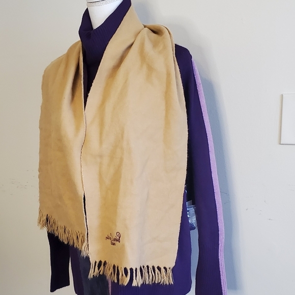 Pierre Cardin tan wool  unisex Fringe scarf - Picture 2 of 5